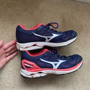 Mizuno Wave Rider 21 Running Sneakers Size 9